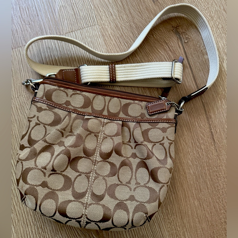 Vintage Coach Signature Canvas/Leather Crossbody